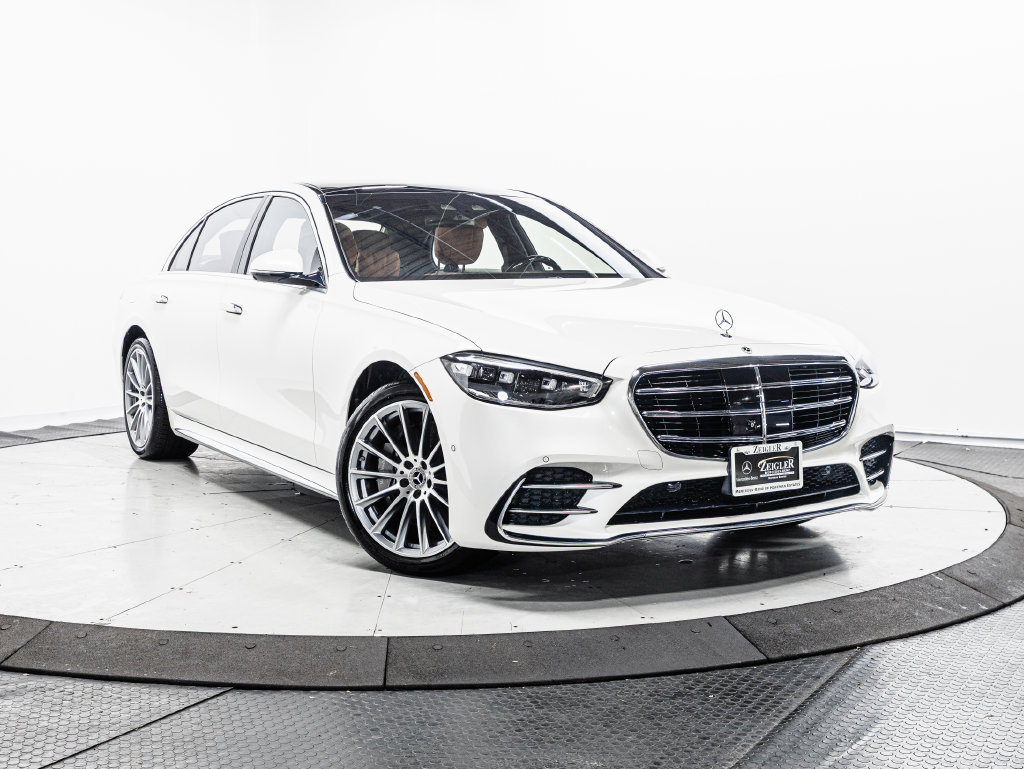 Used 2023 Mercedes-Benz S 580e 4MATIC Sedan image 1