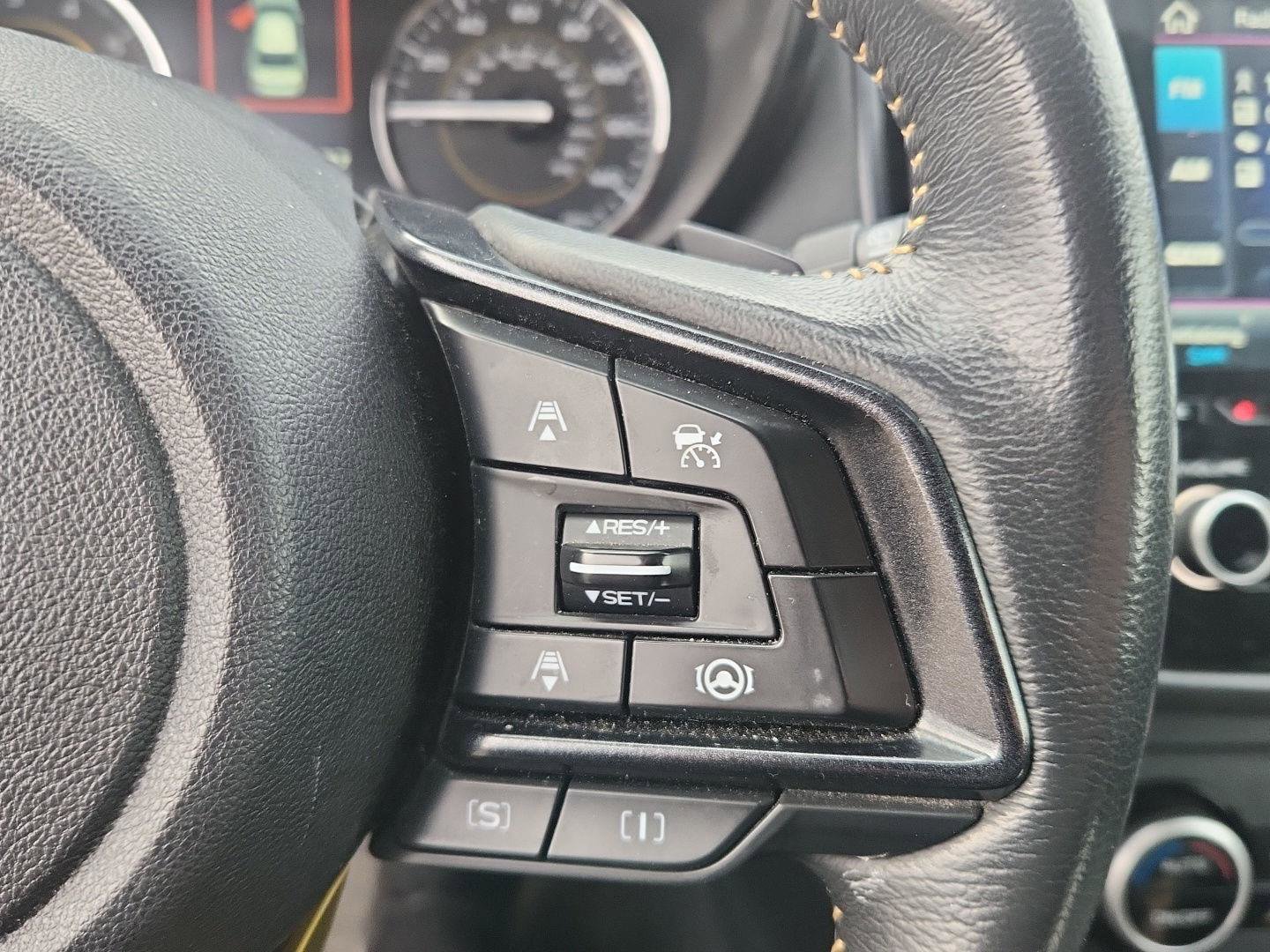 Used 2021 Subaru Crosstrek 2.5i Sport w/ Moonroof Package image 17