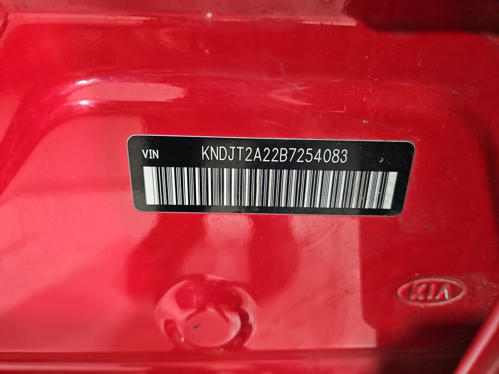 Used 2011 Kia Soul + image 28
