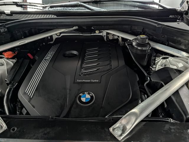 Used 2019 BMW X5 xDrive40i w/ Convenience Package AWD/4WD image 30