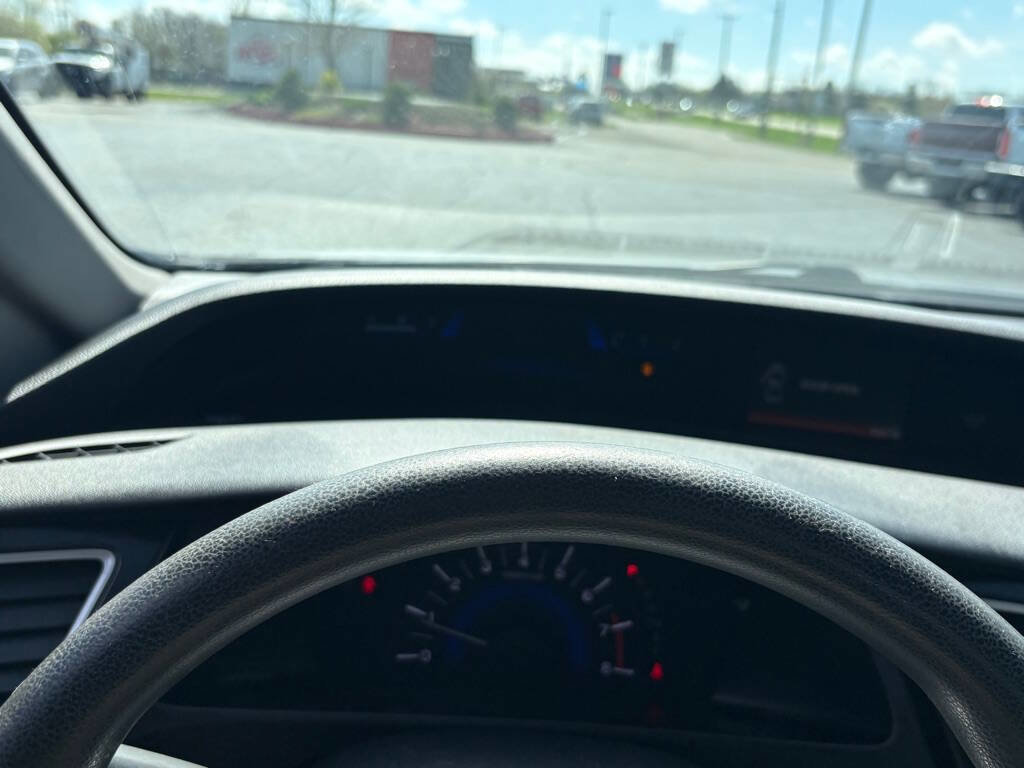 Used 2013 Honda Civic LX image 37
