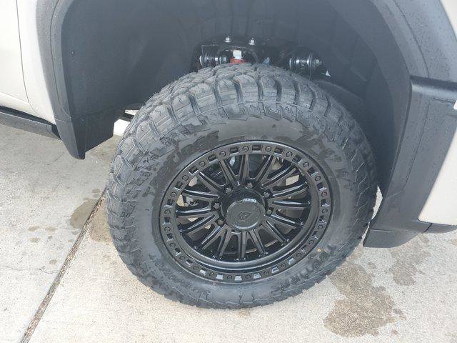 New 2026 GMC Sierra 2500 AT4 image 8