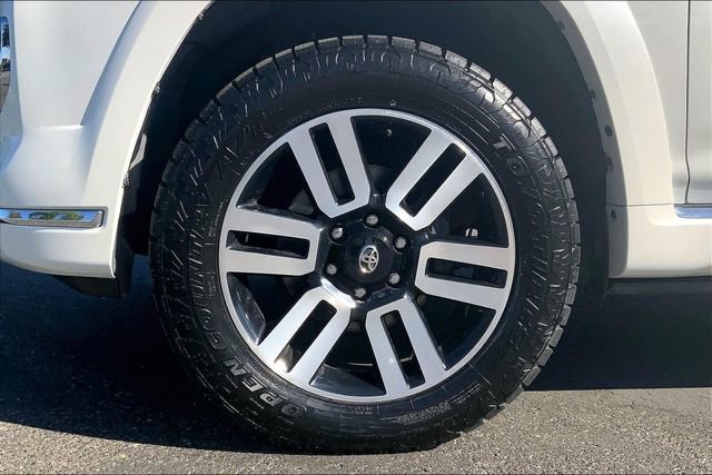 Used 2017 Toyota 4Runner Limited image 9