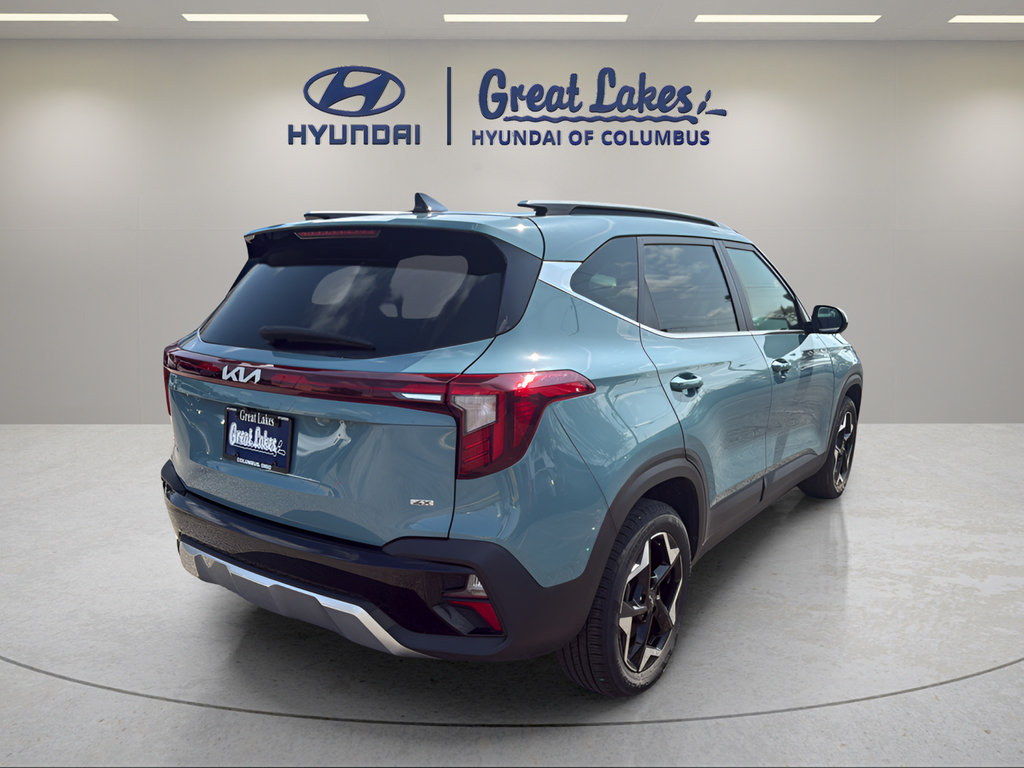 Used 2024 Kia Seltos EX AWD/4WD image 5
