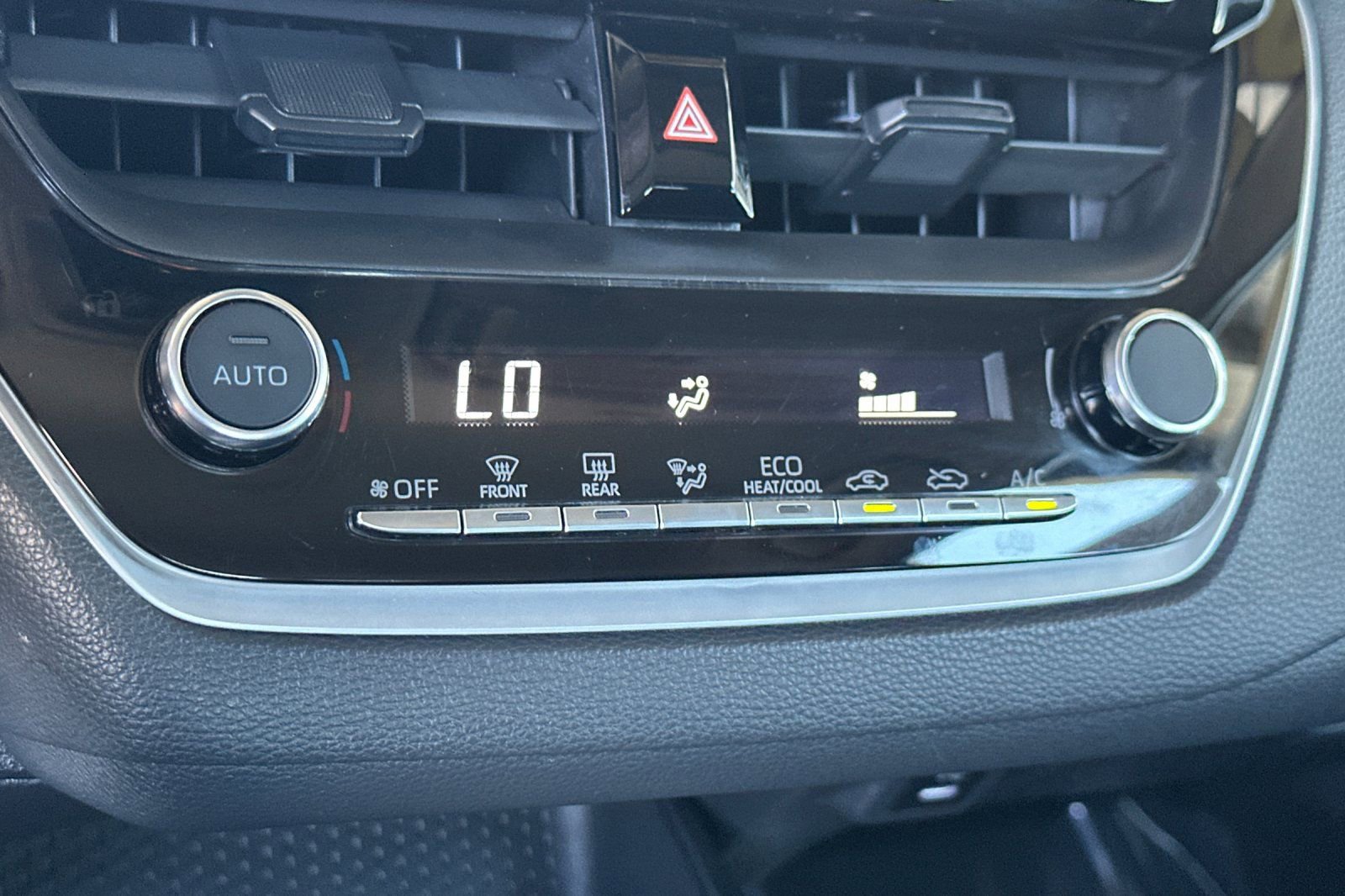 Certified 2024 Toyota Corolla LE FWD image 24