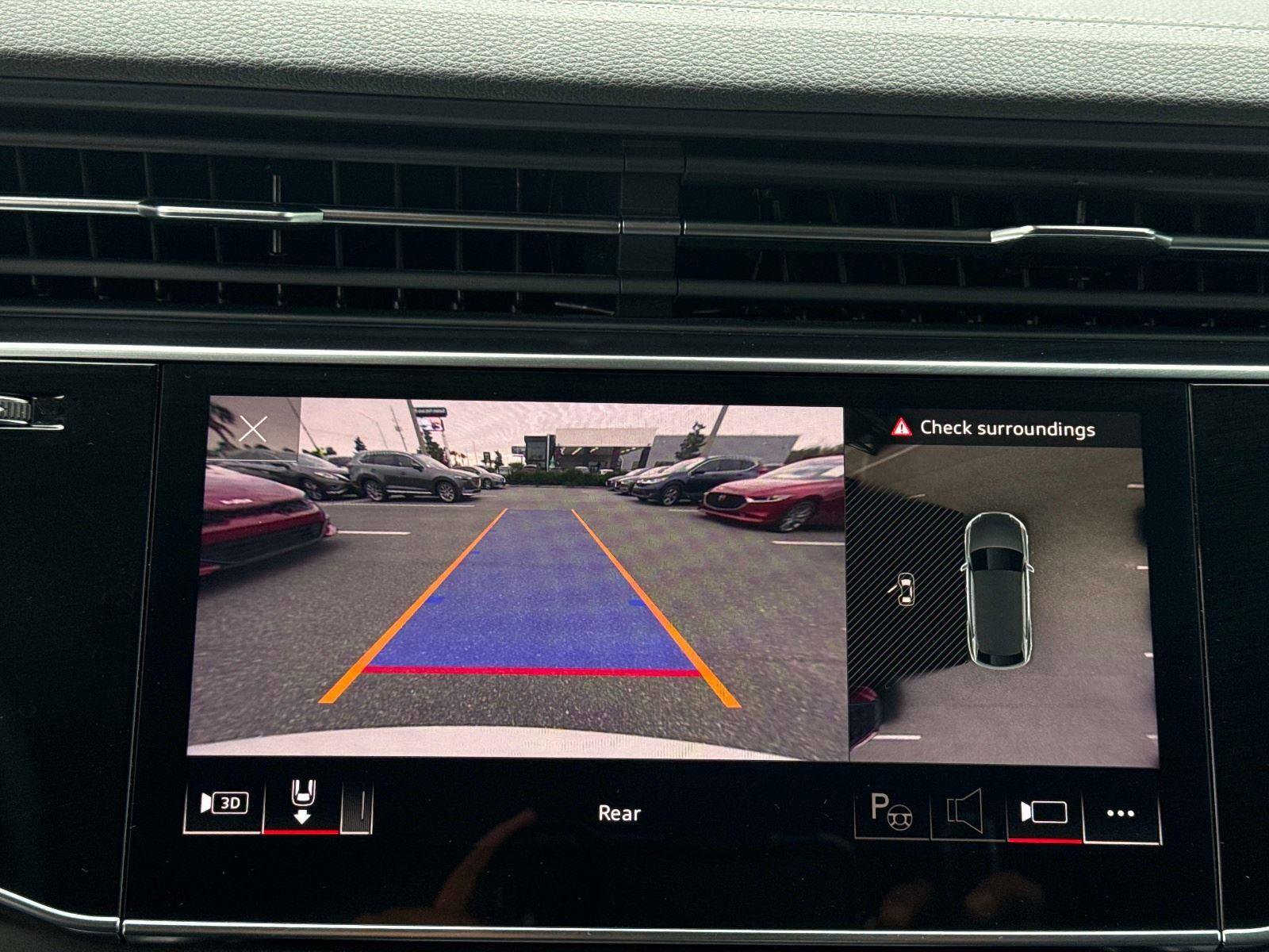 Used 2023 Audi Q8 Prestige image 24