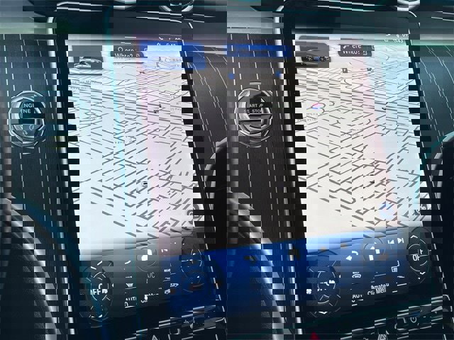 Used 2024 Mercedes-Benz C 300 4MATIC Sedan image 17