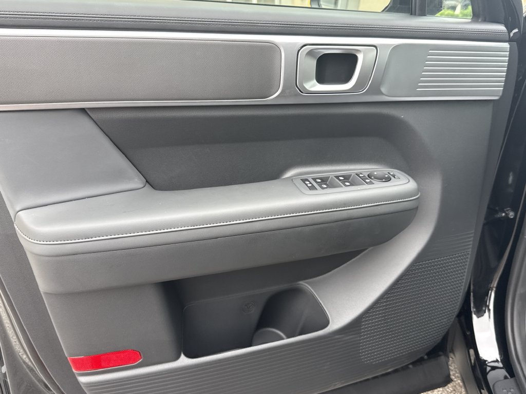 New 2027 Hyundai Santa Fe SEL FWD image 17