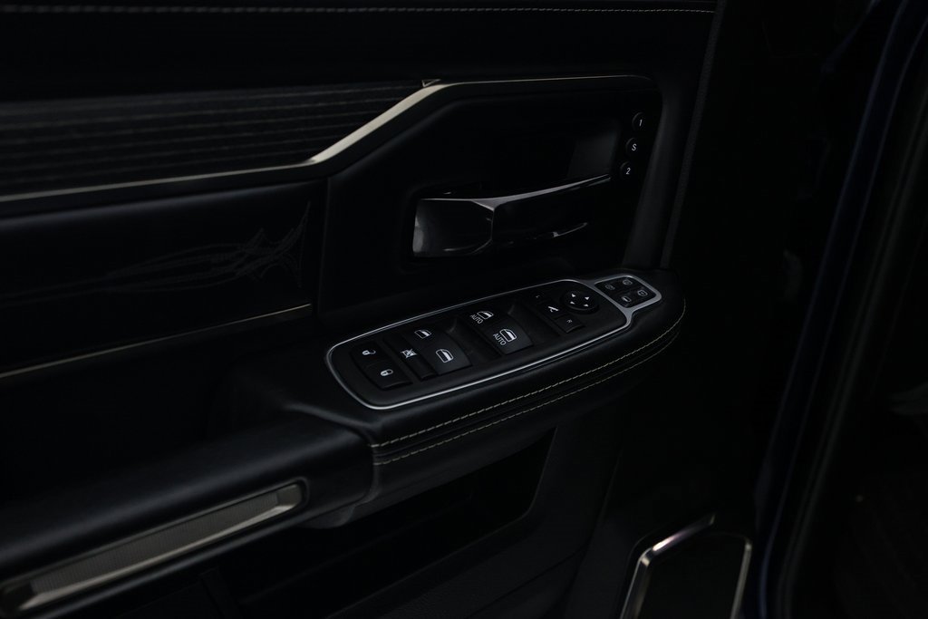 Used 2023 RAM 2500 Limited image 15