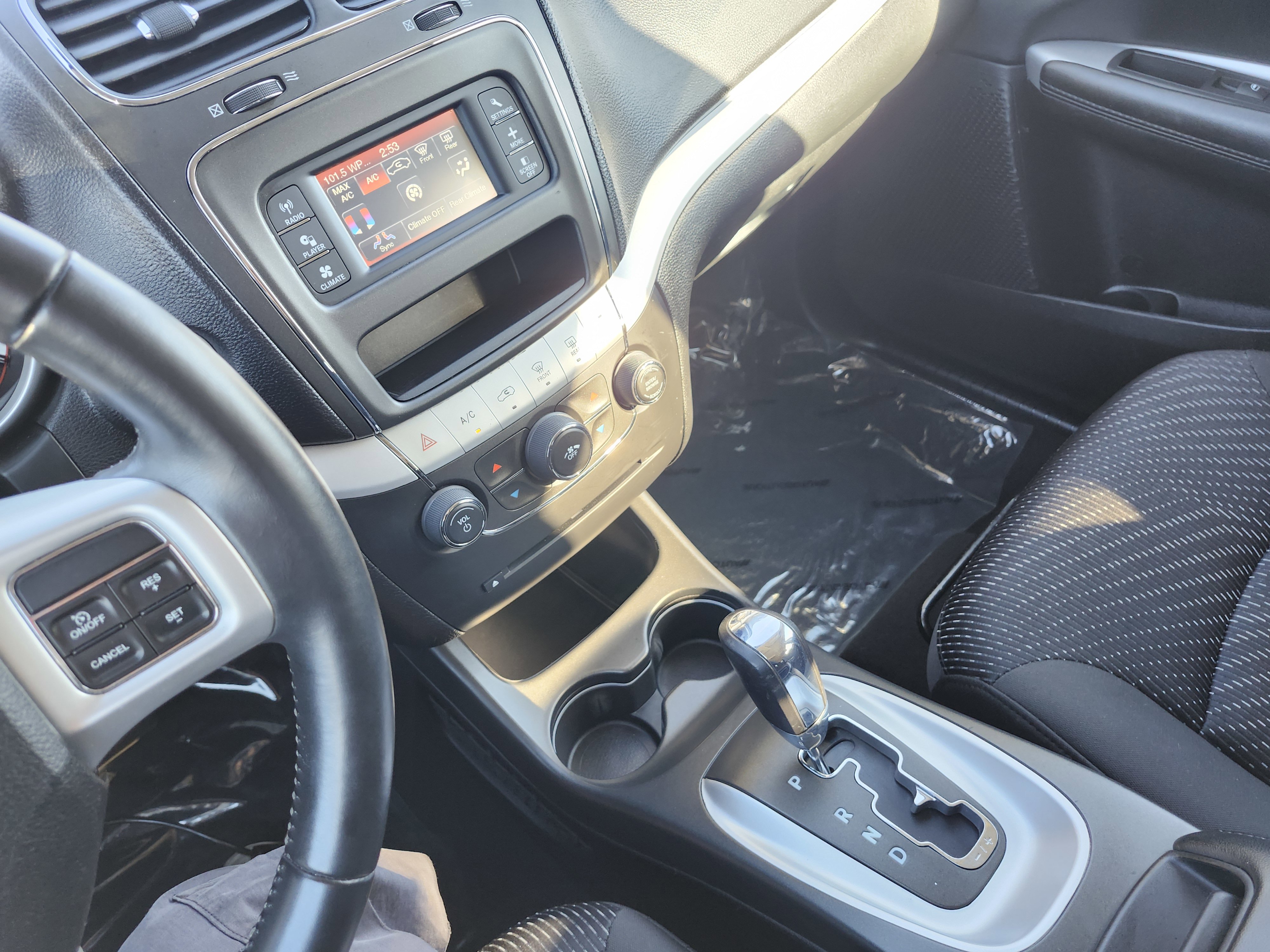 Used 2017 Dodge Journey SXT w/ Comfort/Convenience Group image 30