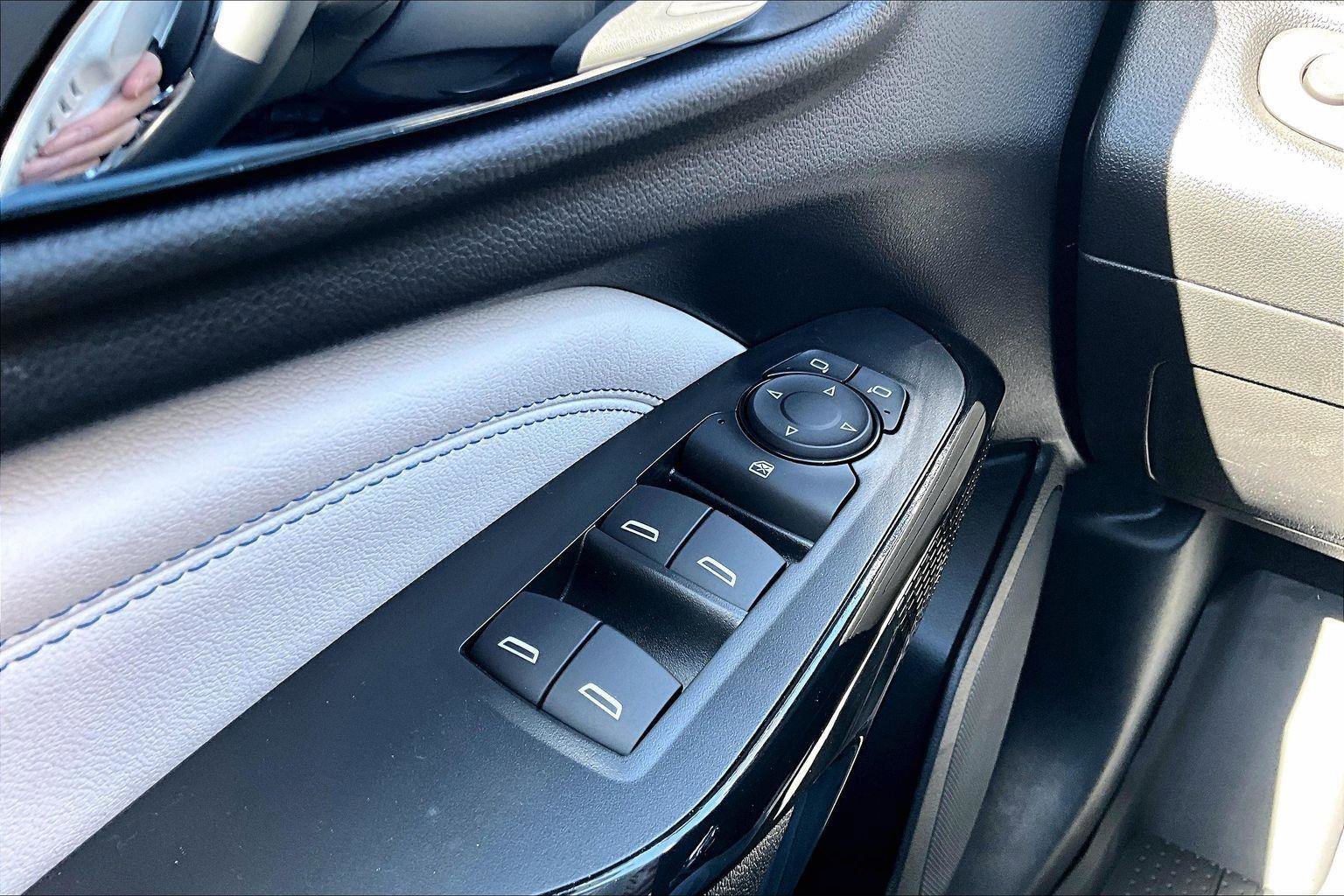 New 2026 Chevrolet Trax LT w/ Driver Confidence Package image 16
