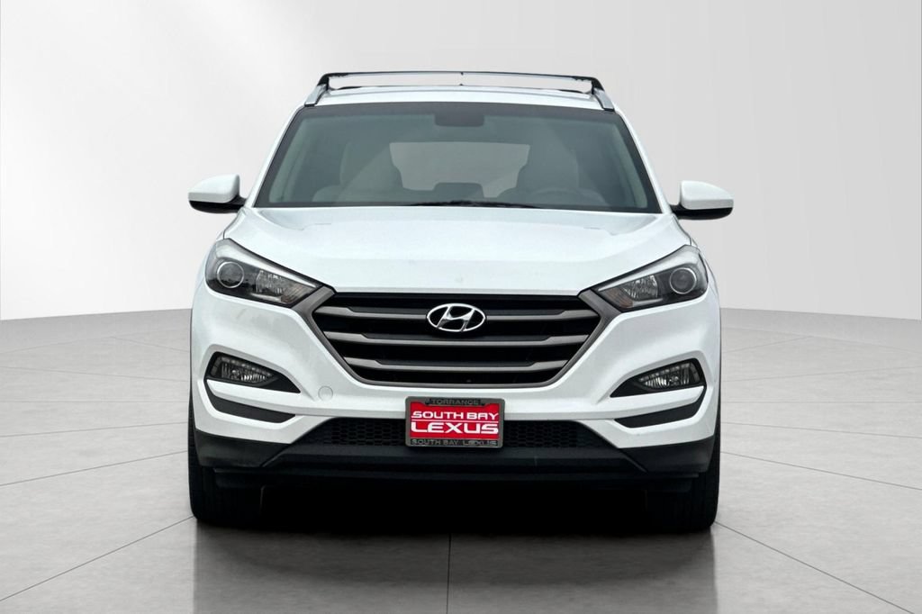 Used 2016 Hyundai Tucson SE w/ Option Group 02 FWD image 9