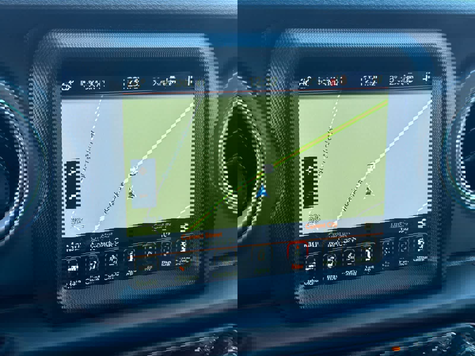 Used 2022 Jeep Wrangler Unlimited Rubicon 4xe w/ Cold Weather Group image 30