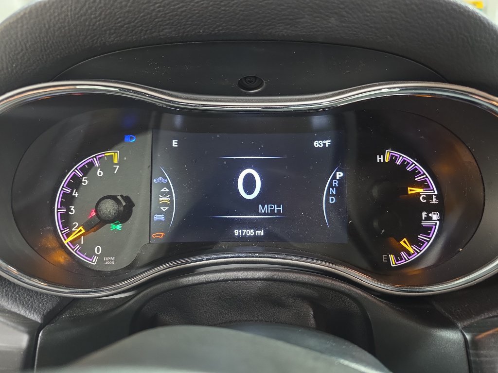 Used 2020 Jeep Grand Cherokee Laredo AWD/4WD image 18