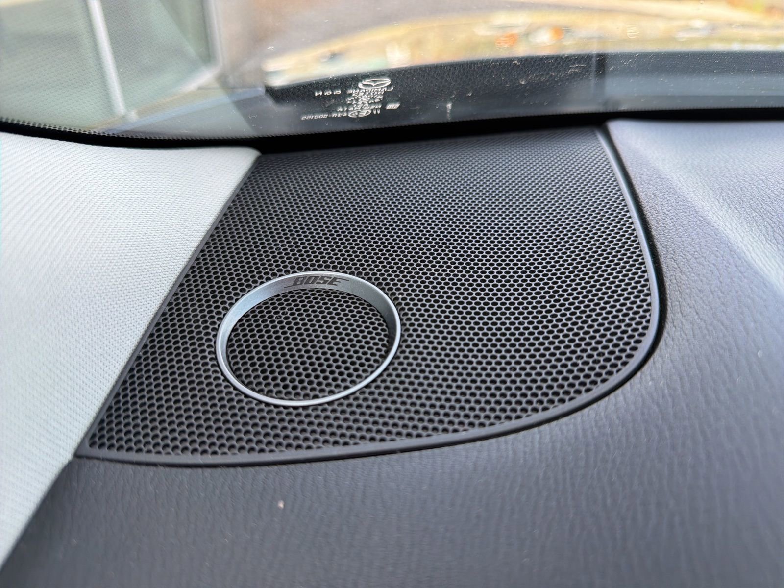 Used 2018 MAZDA CX-9 Touring w/ Touring Premium Package image 16