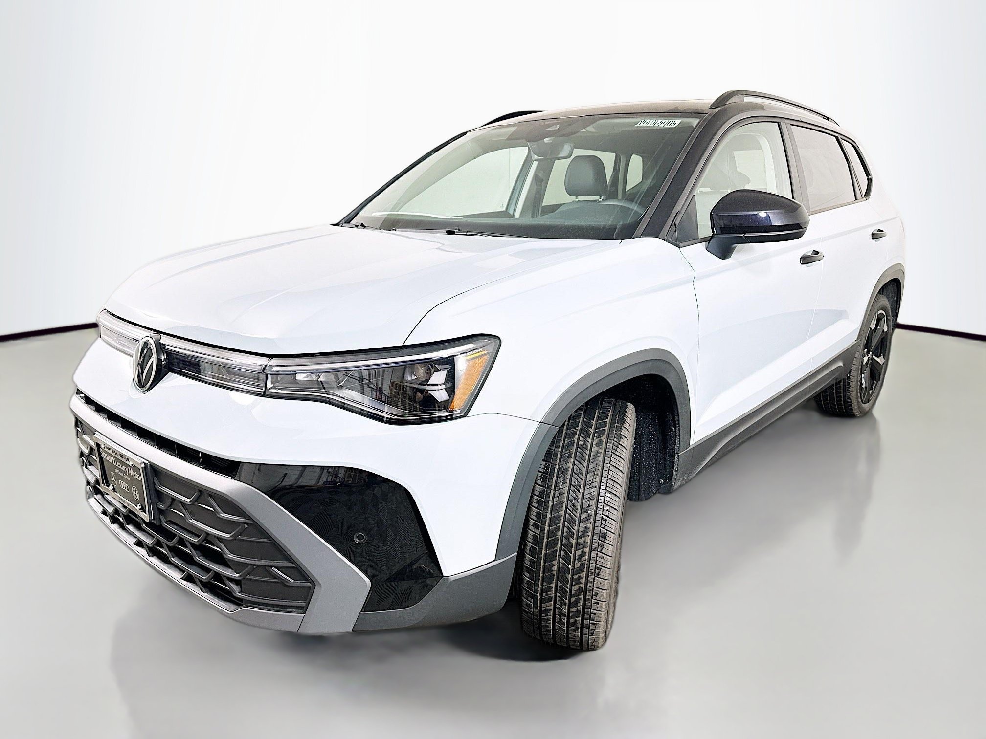 New 2026 Volkswagen Taos SE AWD/4WD image 3