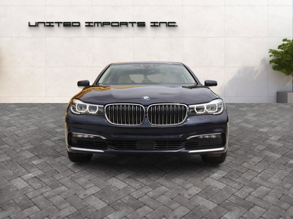 Used 2017 BMW 740i RWD image 8