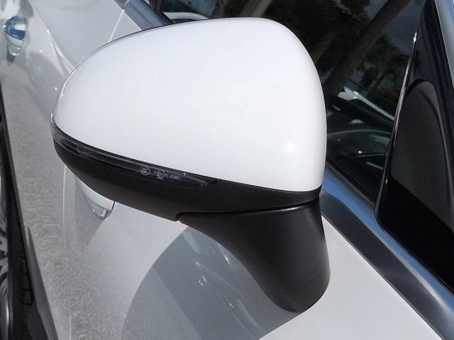 Certified 2026 Mercedes-Benz GLC 300 image 12