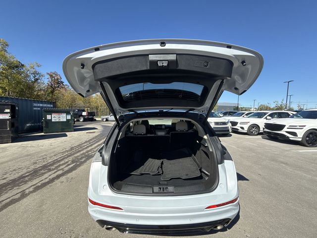 Used 2025 Lincoln Corsair Grand Touring w/ Jet Appearance Package image 23