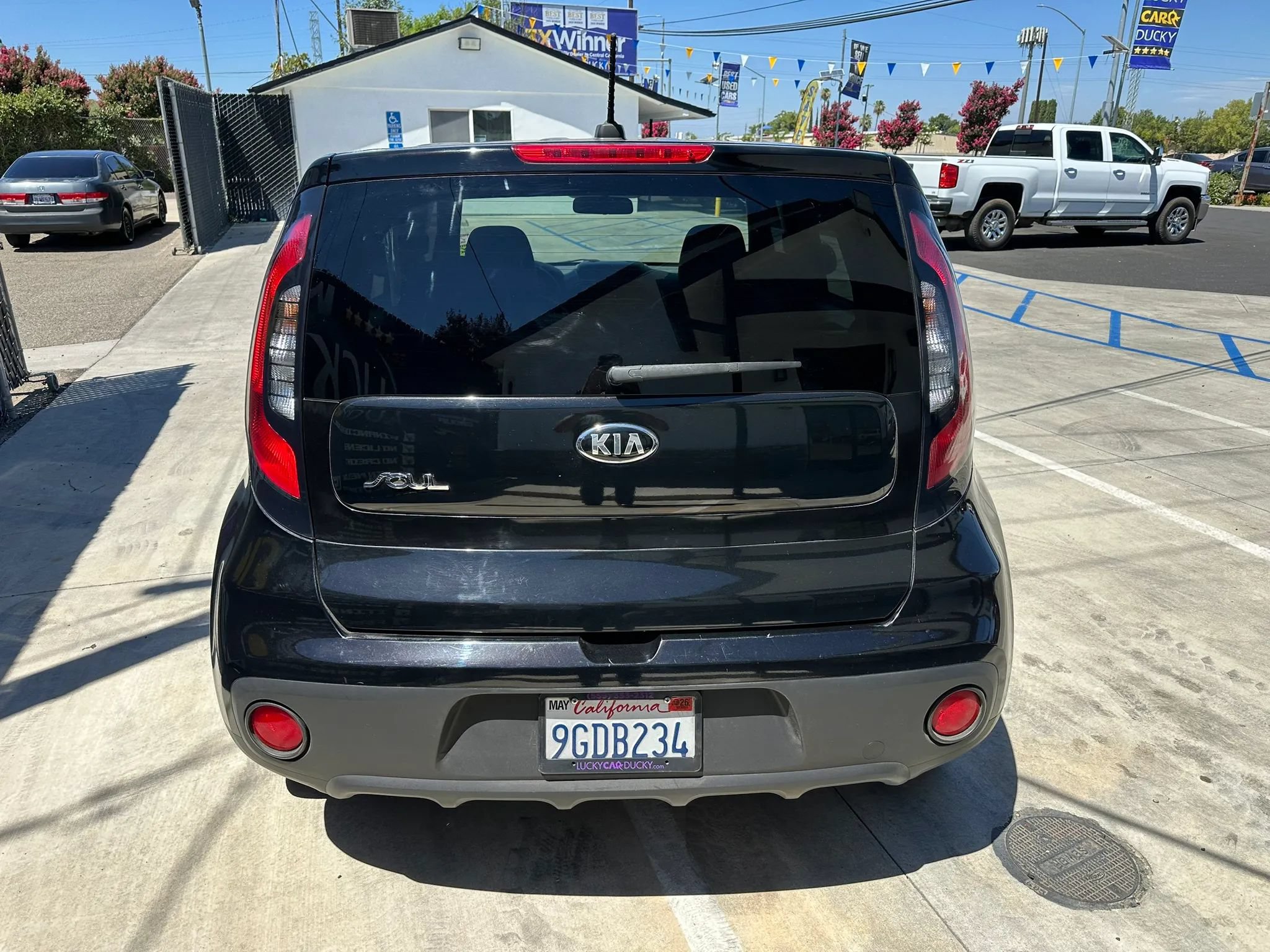 Used 2018 Kia Soul FWD image 8