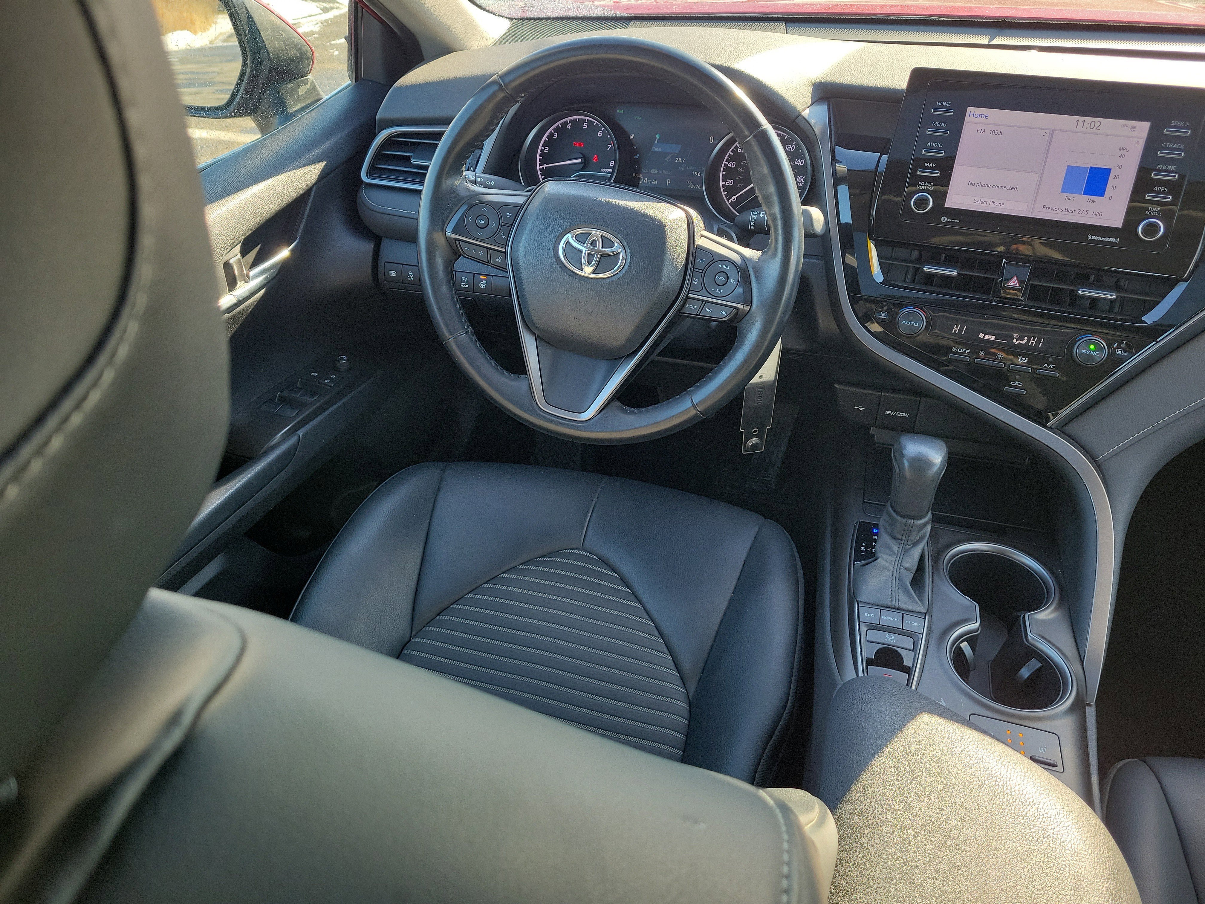 Used 2023 Toyota Camry SE w/ Cold Weather Package image 12