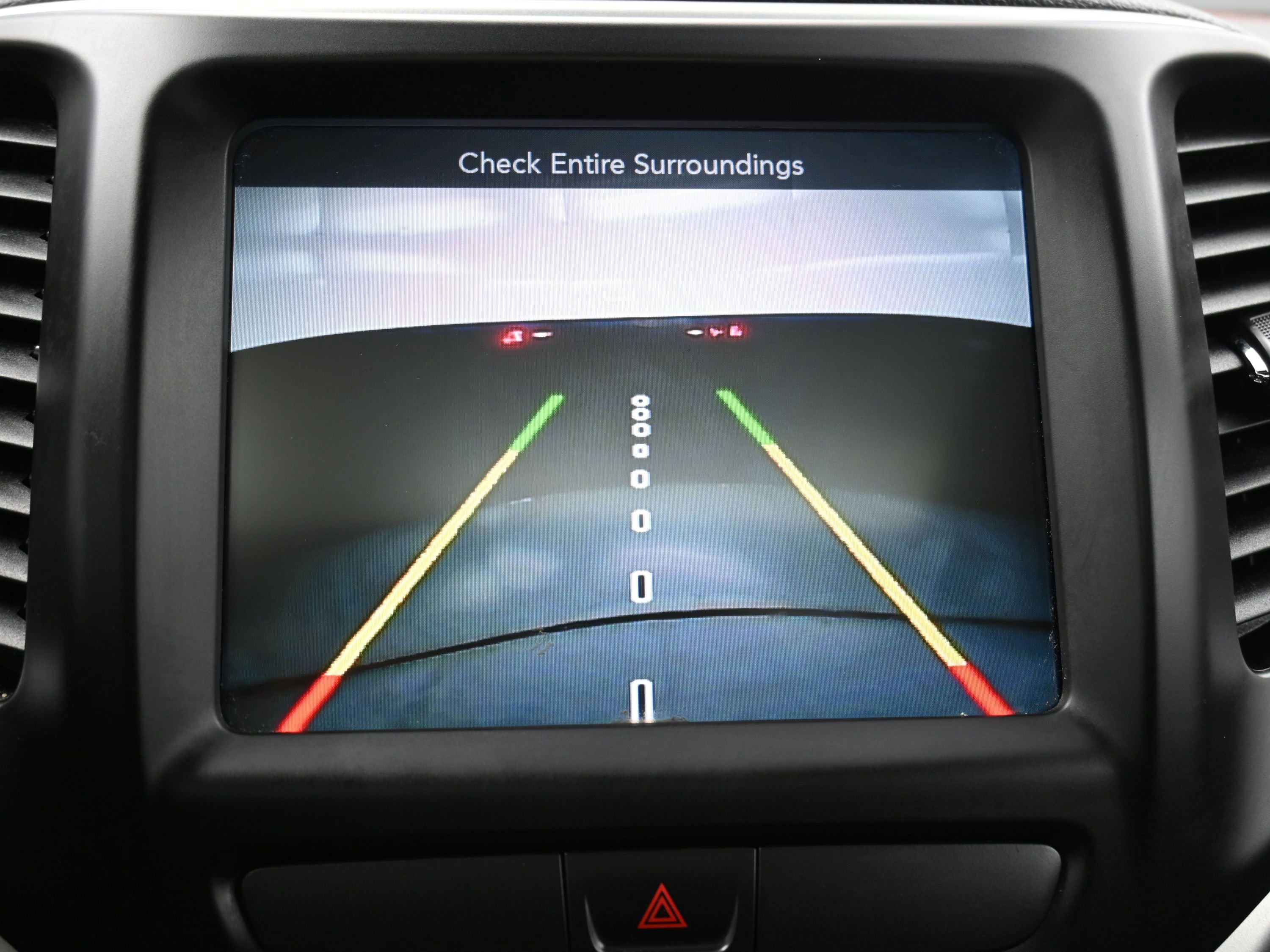 Used 2015 Jeep Cherokee Trailhawk w/ Comfort/Convenience Group image 41