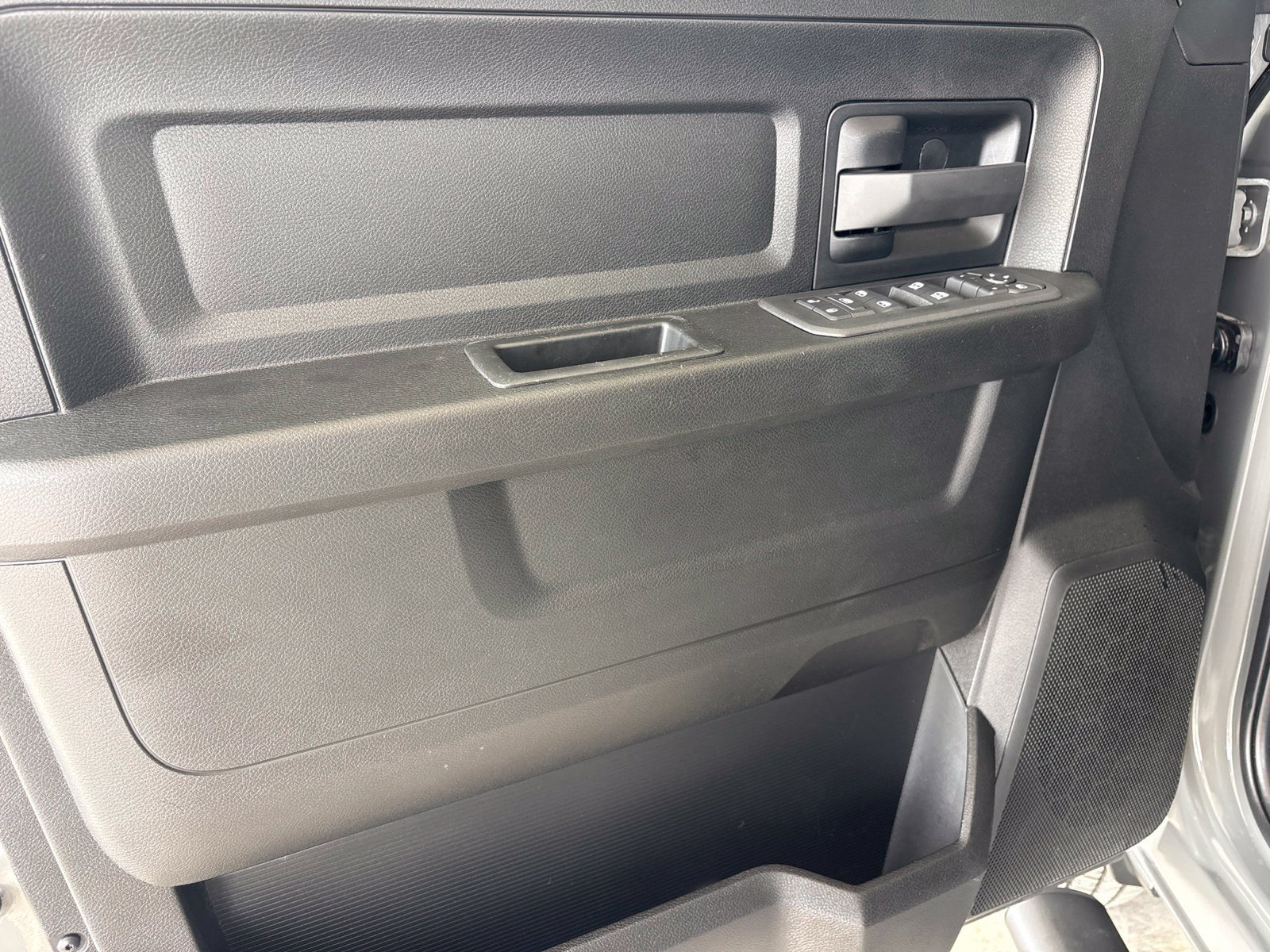 New 2026 RAM 2500 Tradesman AWD/4WD image 10