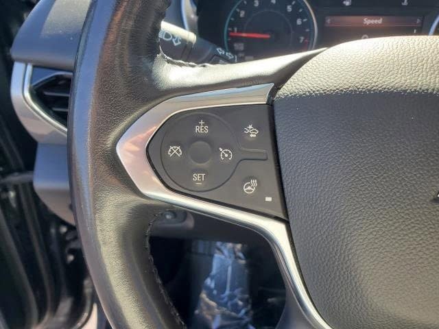 Used 2020 Chevrolet Traverse LT w/ Driver Confidence II Package image 20