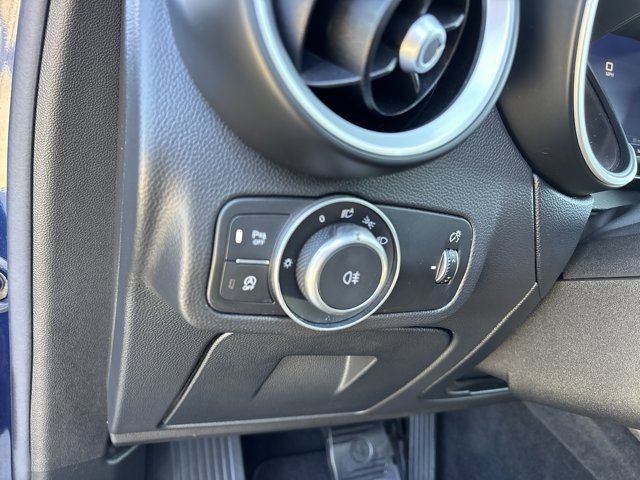 Used 2021 Alfa Romeo Stelvio Ti AWD/4WD image 26