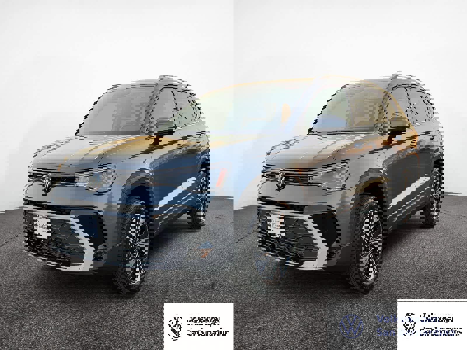 New 2025 Volkswagen Taos SE