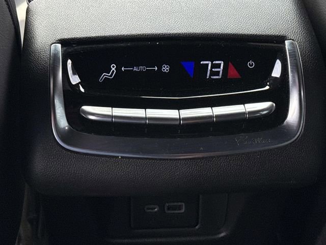Used 2023 Cadillac XT6 Luxury image 16