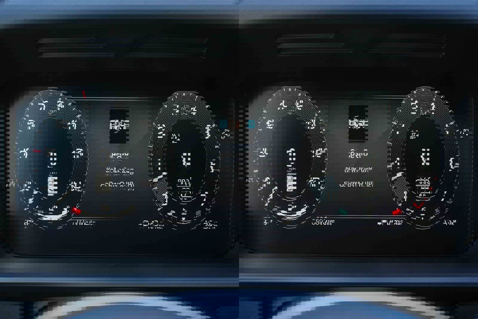 New 2026 Land Rover Discovery S image 22