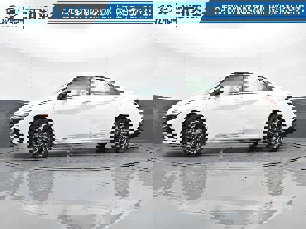 New 2025 Hyundai Elantra Sport image 34