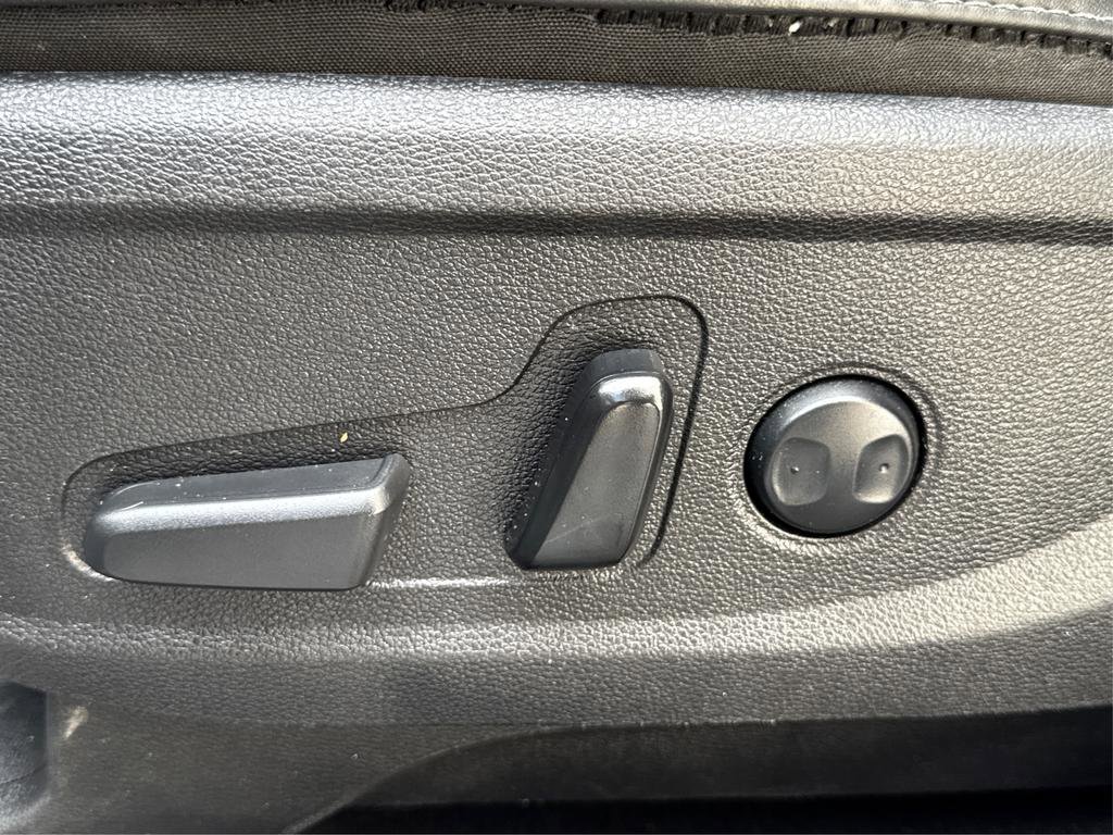 Used 2020 Kia Telluride S w/ S 8 Passenger Seating Package image 21