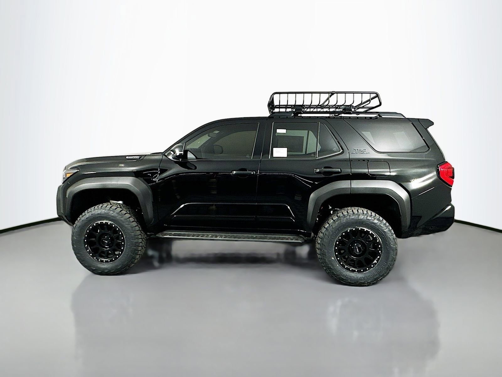 New 2025 Toyota 4Runner 4WD image 4