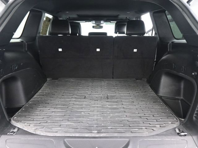 Used 2021 Jeep Grand Cherokee Limited AWD/4WD image 25