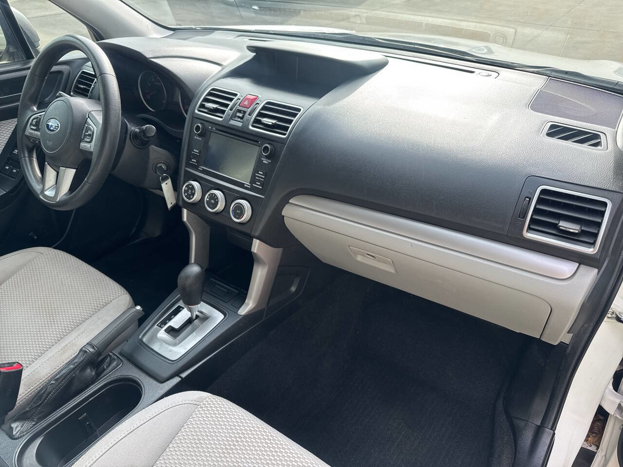 Used 2017 Subaru Forester 2.5i AWD/4WD image 17