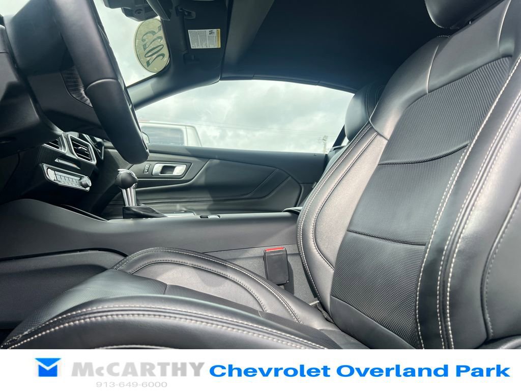 Used 2025 Ford Mustang Premium image 10