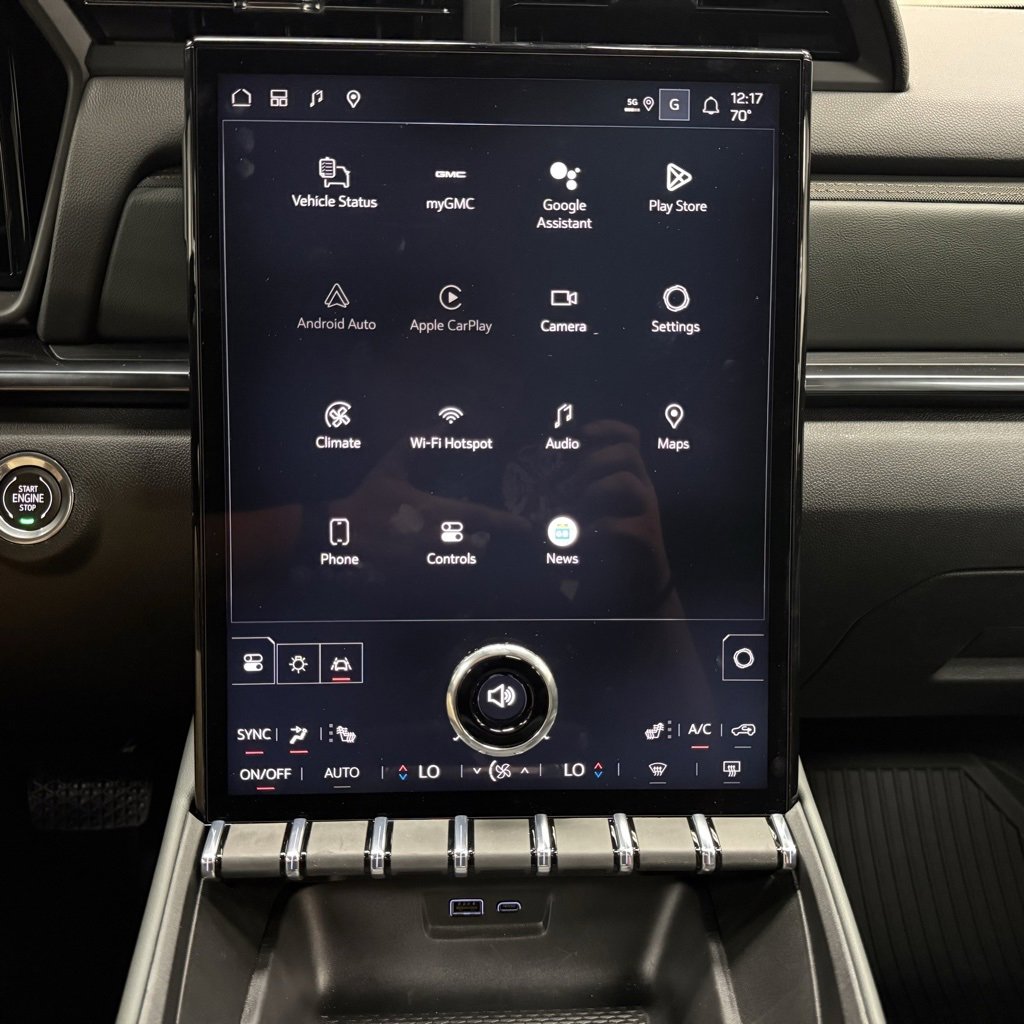 New 2026 GMC Terrain AT4 w/ LPO, Floor Liner Package image 29