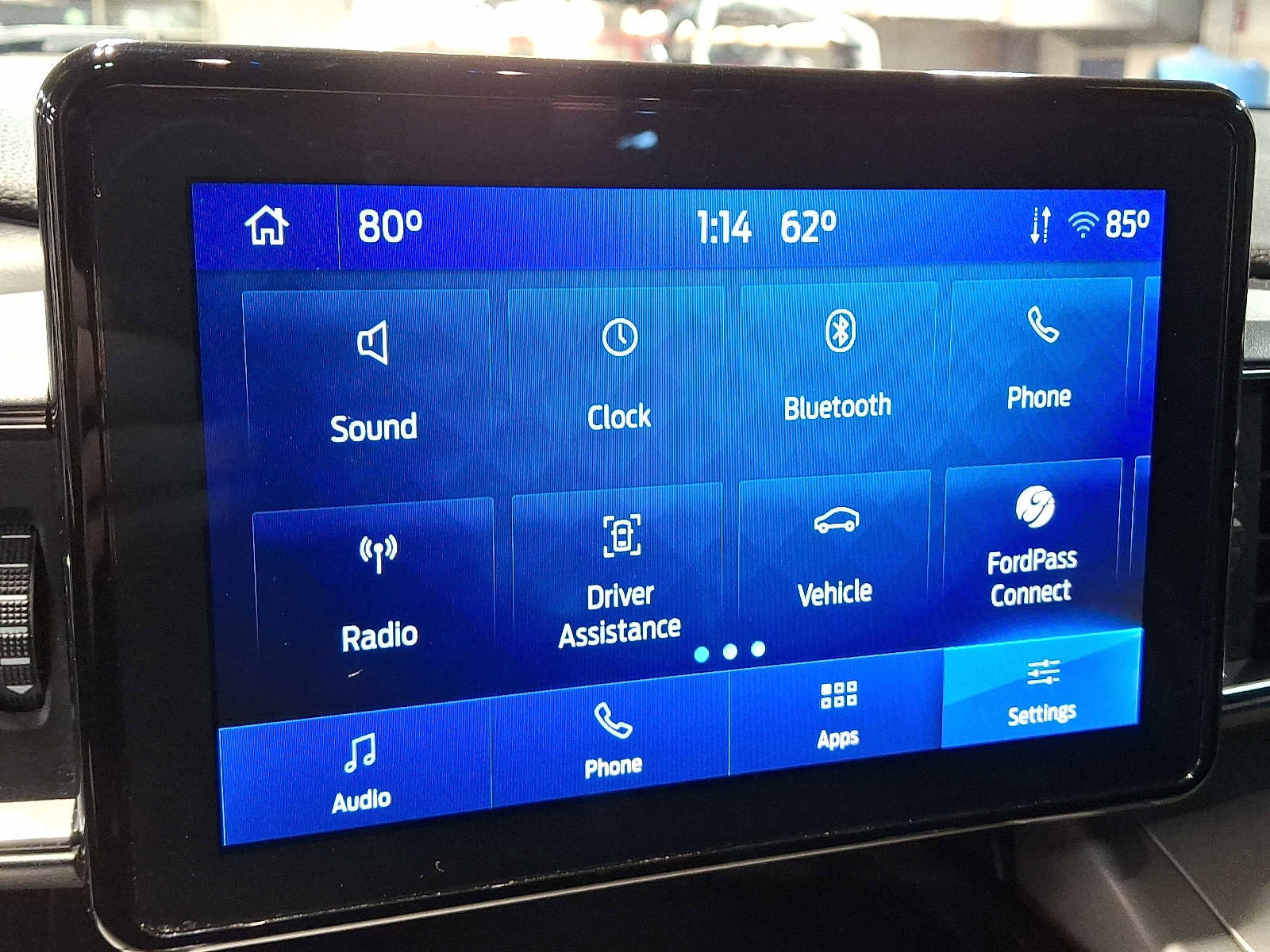 Used 2022 Ford Explorer XLT w/ Equipment Group 202A image 18