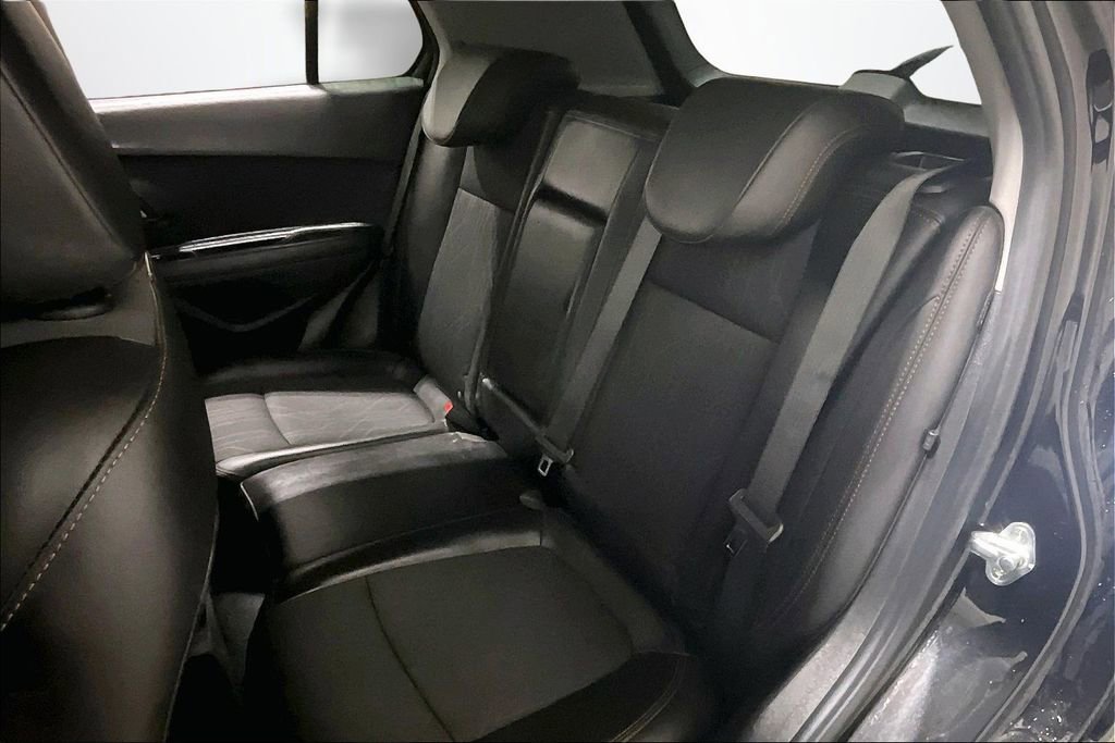 Used 2019 Chevrolet Trax LT w/ LT Convenience Package image 21
