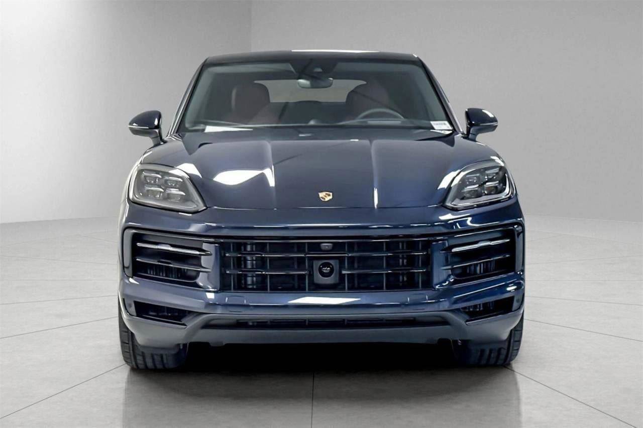 New 2025 Porsche Cayenne Coupe image 42