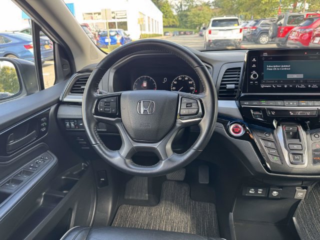 Used 2025 Honda Odyssey Touring image 22