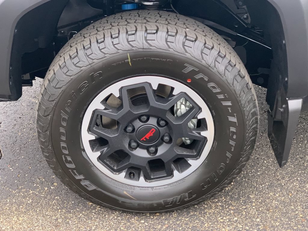 New 2026 Toyota Tacoma TRD Off-Road AWD/4WD image 31