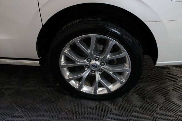 Used 2018 Ford Expedition Max Platinum image 30