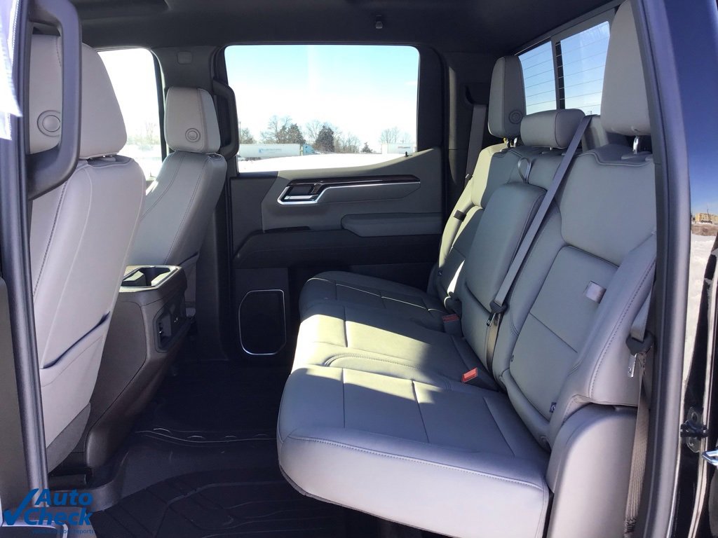 Used 2026 Chevrolet Silverado 1500 LT w/ All Star Edition Plus image 12