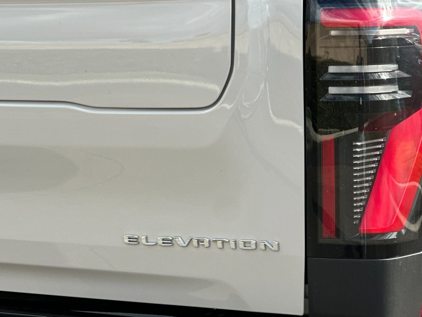 New 2026 GMC Sierra EV Elevation image 25