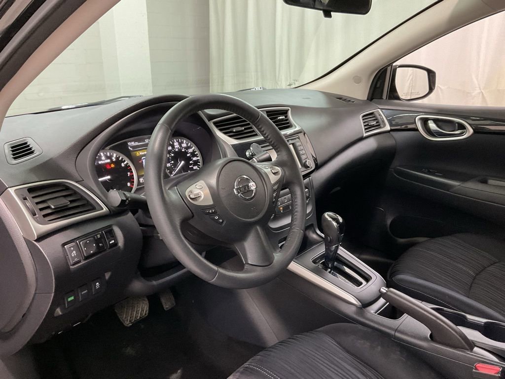 Used 2017 Nissan Sentra SV w/ Driver's Assist Package image 17