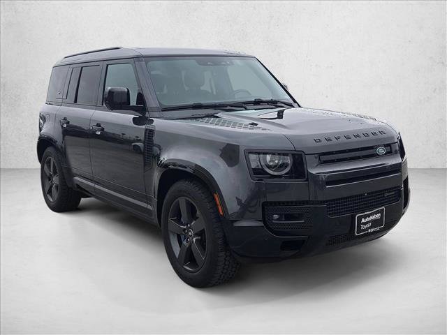 Used 2023 Land Rover Defender 110 X-Dynamic SE AWD/4WD image 3