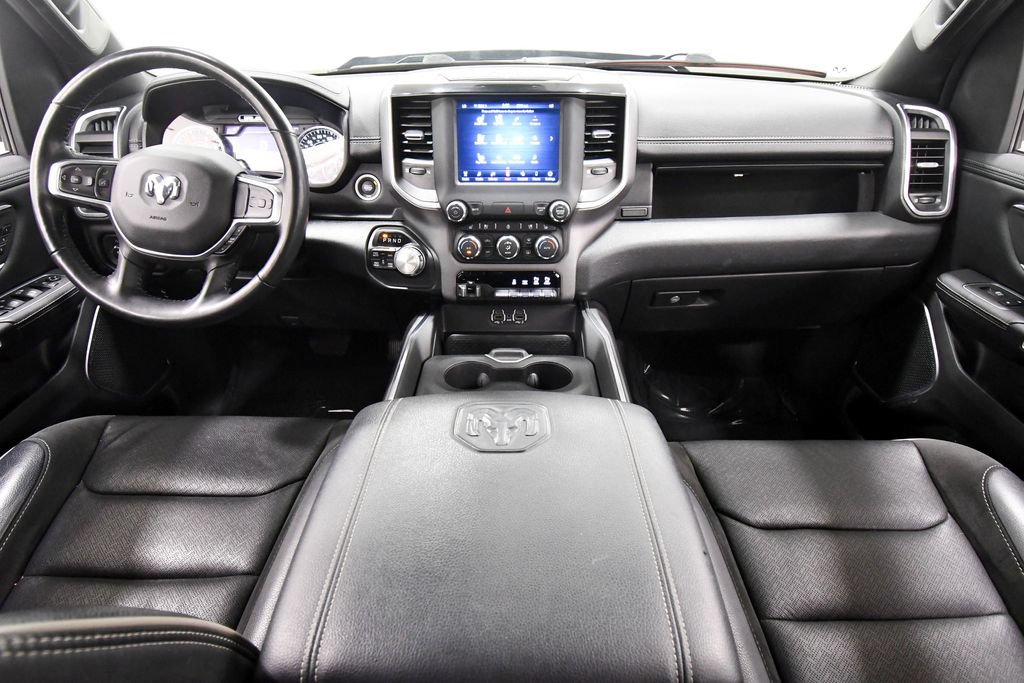 Used 2020 RAM 1500 Laramie w/ Sport Appearance Package AWD/4WD image 3